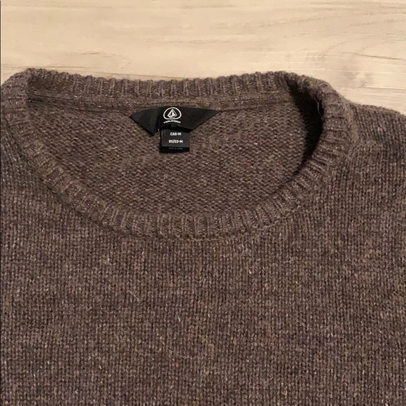 Men’s M Volcom Fleece Crewneck Sweater - Picture 2 of 5